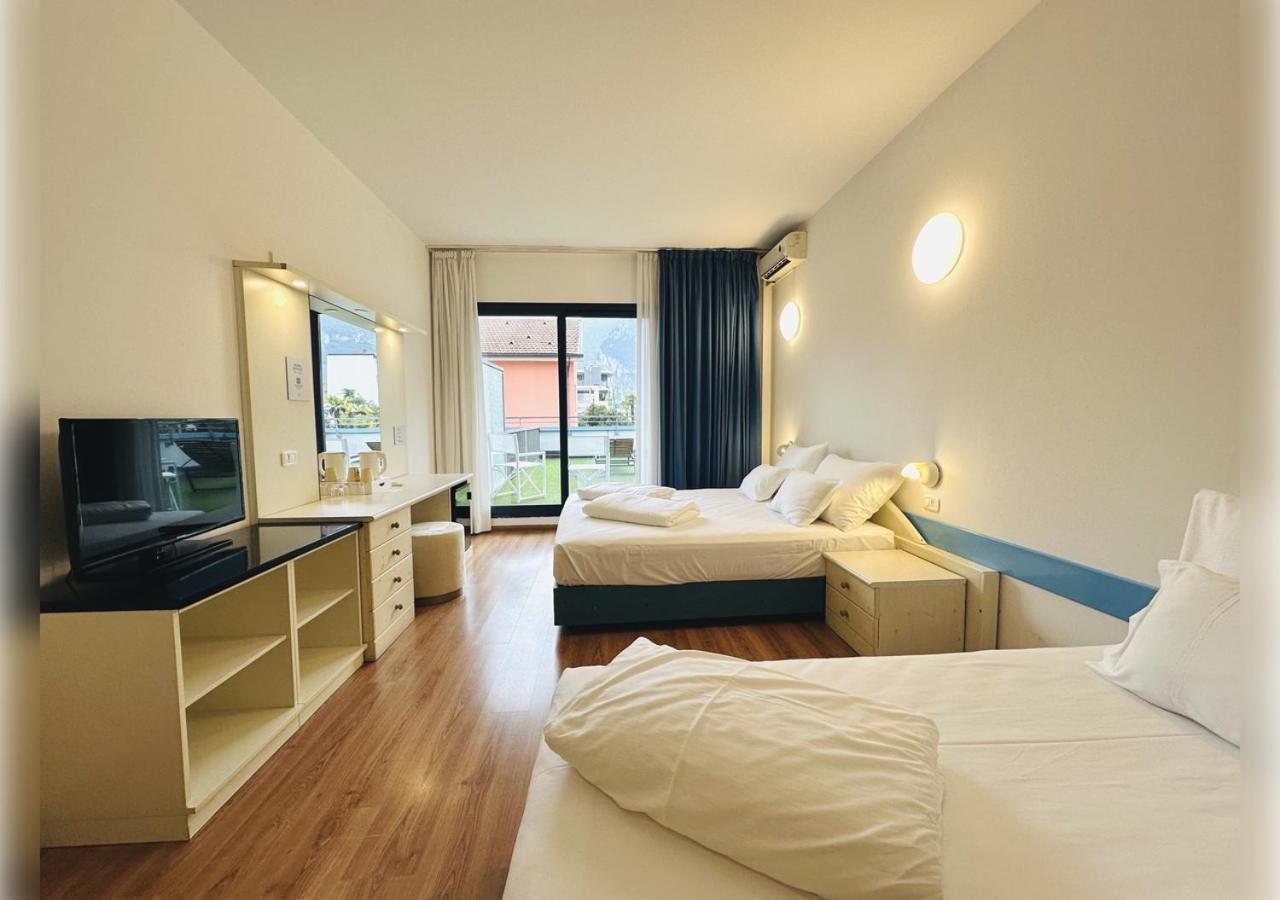 Hi Hotels Riva Del Garda Esterno foto